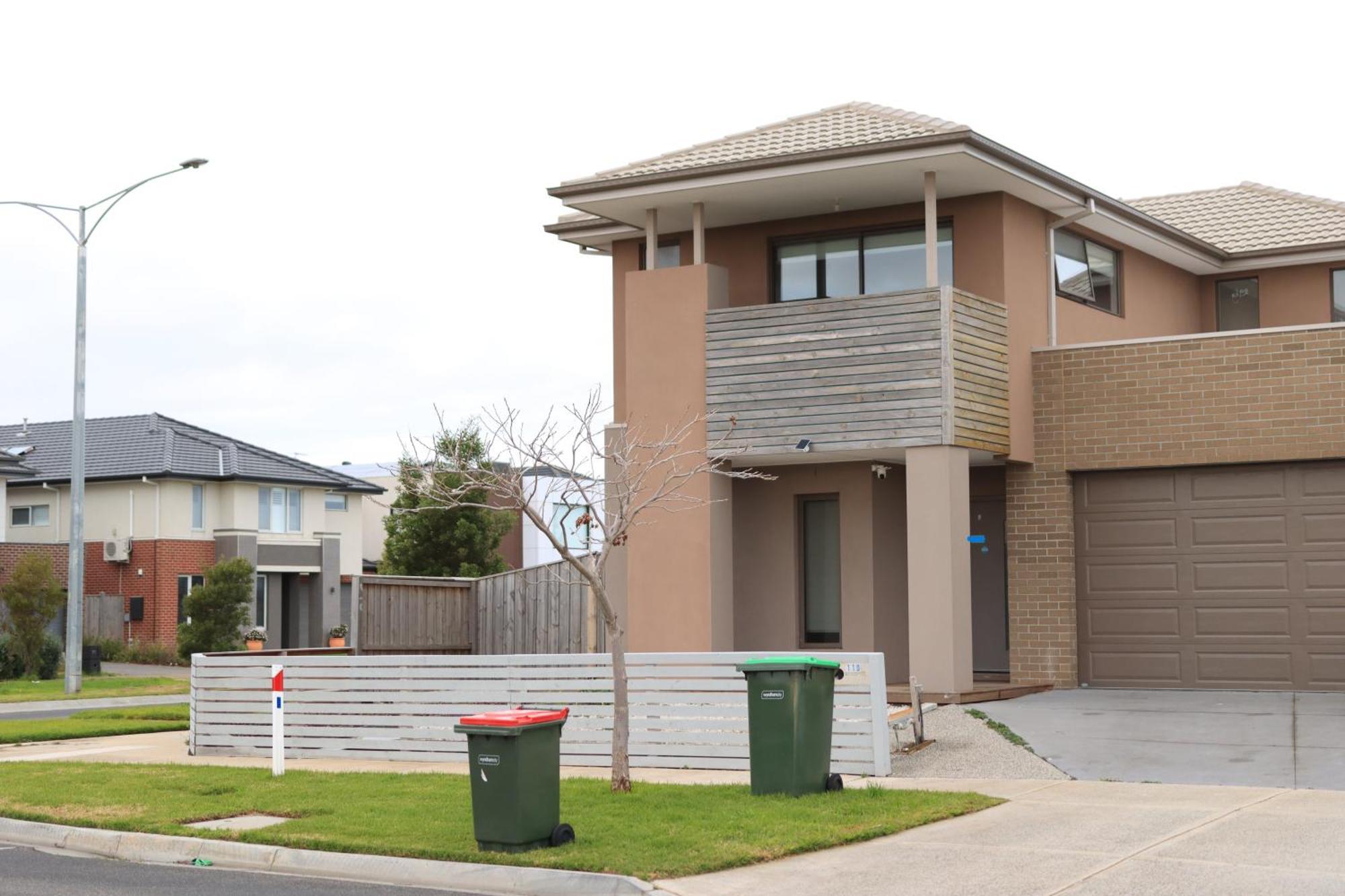 Melbourne Holiday House For 15 Peoples In Sanctuary Lake Point Cook Exterior photo